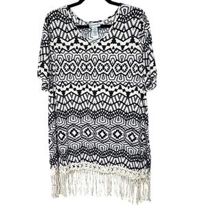 Catherine's Black & White Size 0X 14-16W Geometric‎ Print Fringe Hem Tunic Top